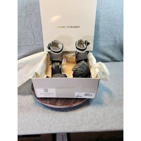 Marc Fisher Brodie Black Patent Leather Bow Heeled Sandals Size 9M - Picture 2 of 9